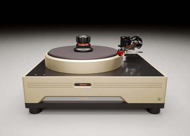 Döhmann Audio Helix Two Mk3 turntable