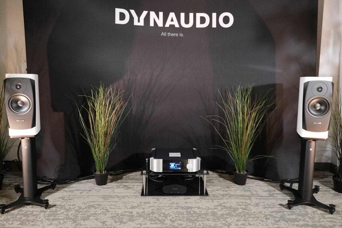 AT2_Dynaudio