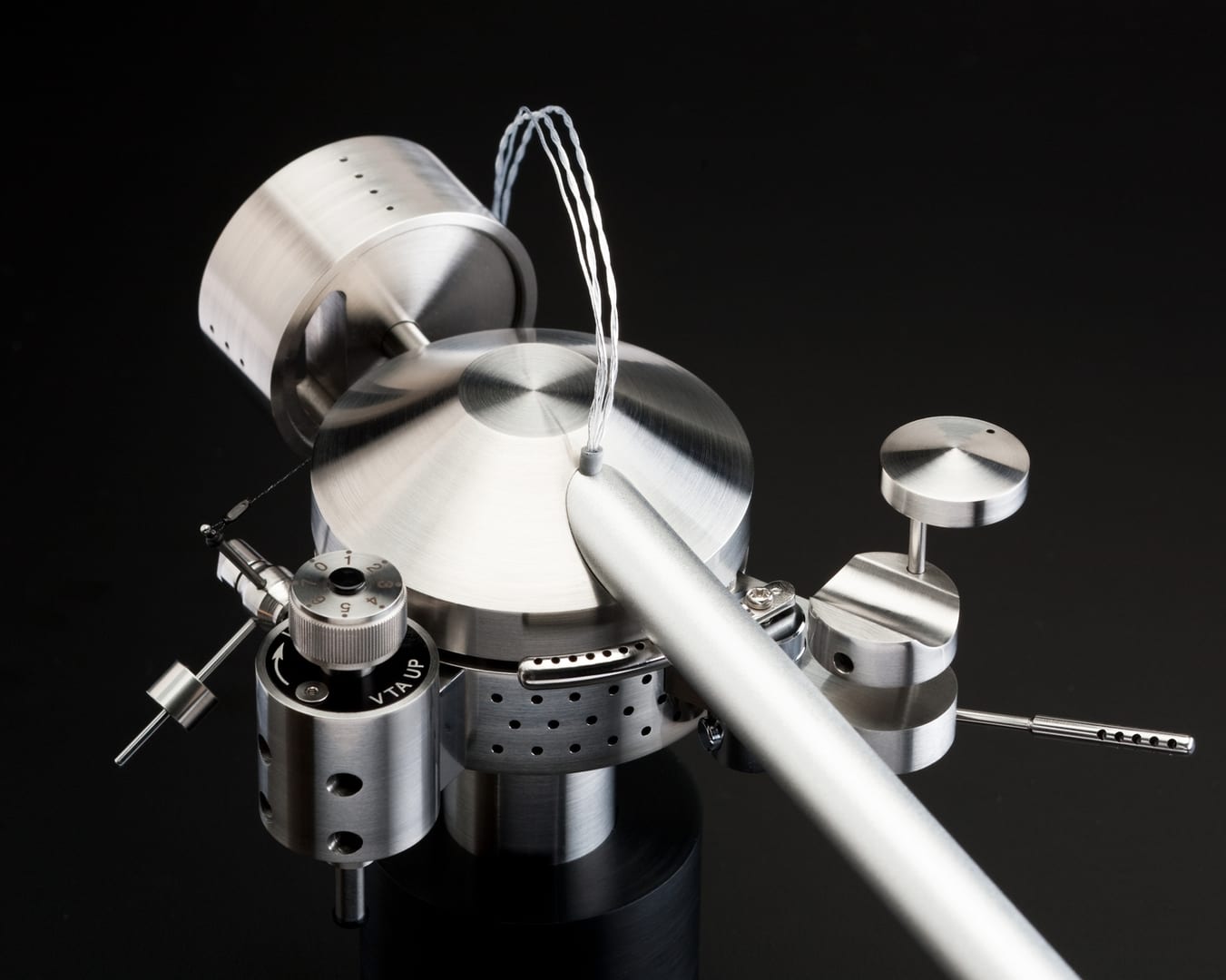 Basis Audio SuperArm 9