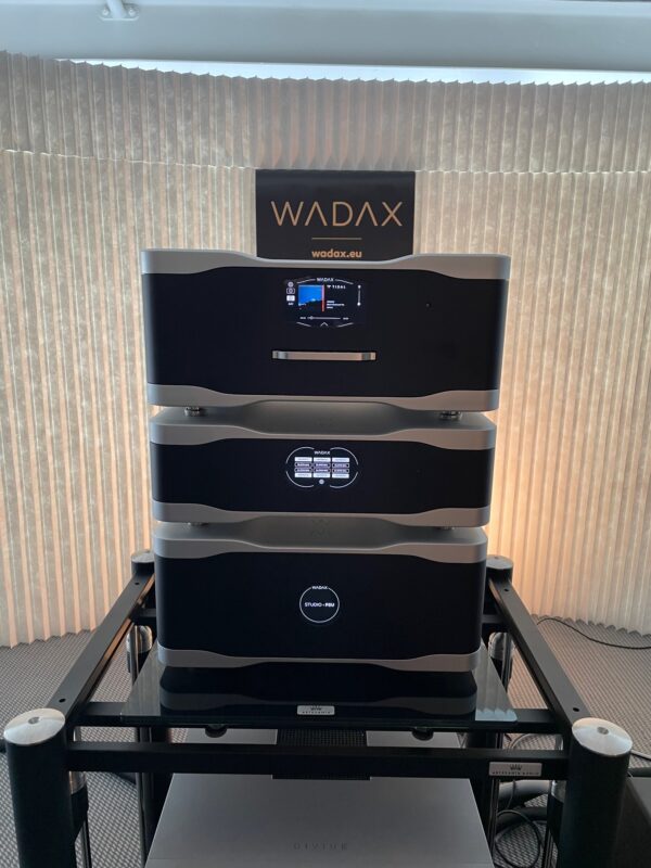 RH Wadax