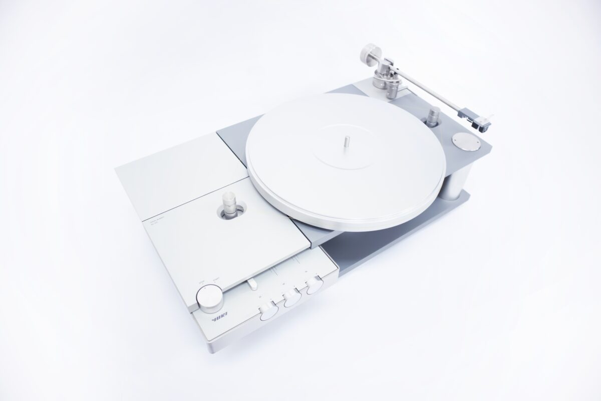 Yukiseimitsu AP-01 Turntable
